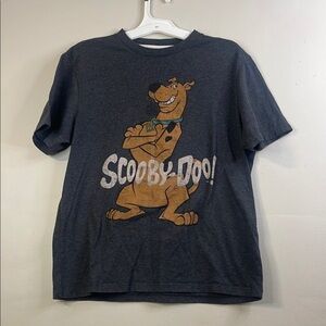 EUC Gray Scooby-Doo Short Sleeve Tee Size S #42